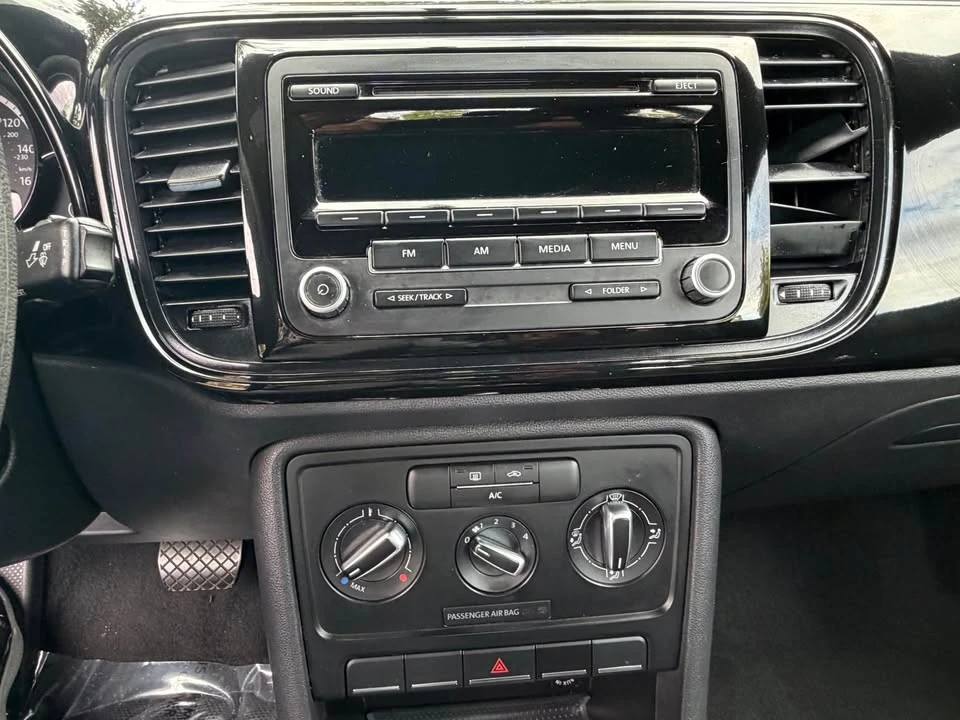 2014 Volkswagen A5 Beetle - Image 15 of 17