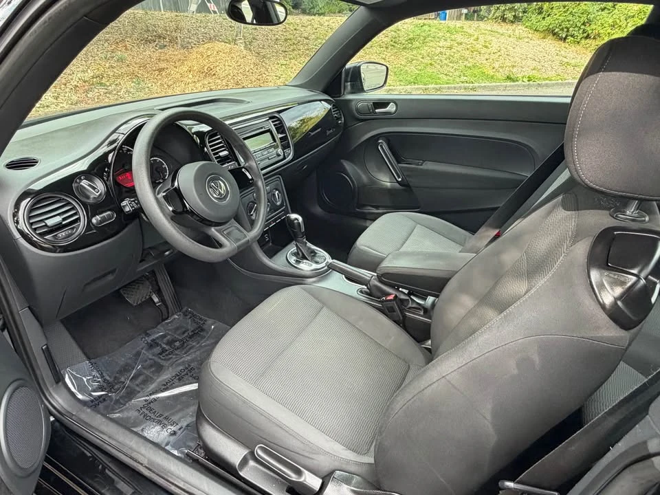 2014 Volkswagen A5 Beetle - Image 5 of 17