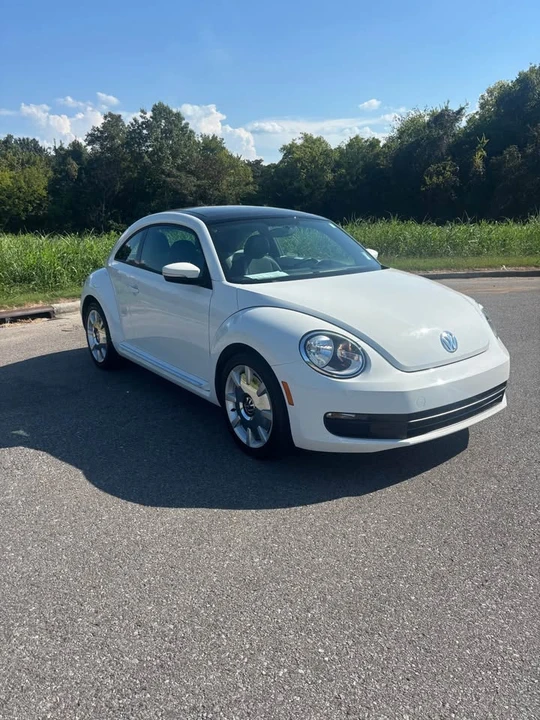 2014 Volkswagen A5 Beetle - Image 3 of 8