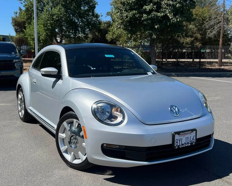 2014 Volkswagen A5 Beetle - Image 2 of 13