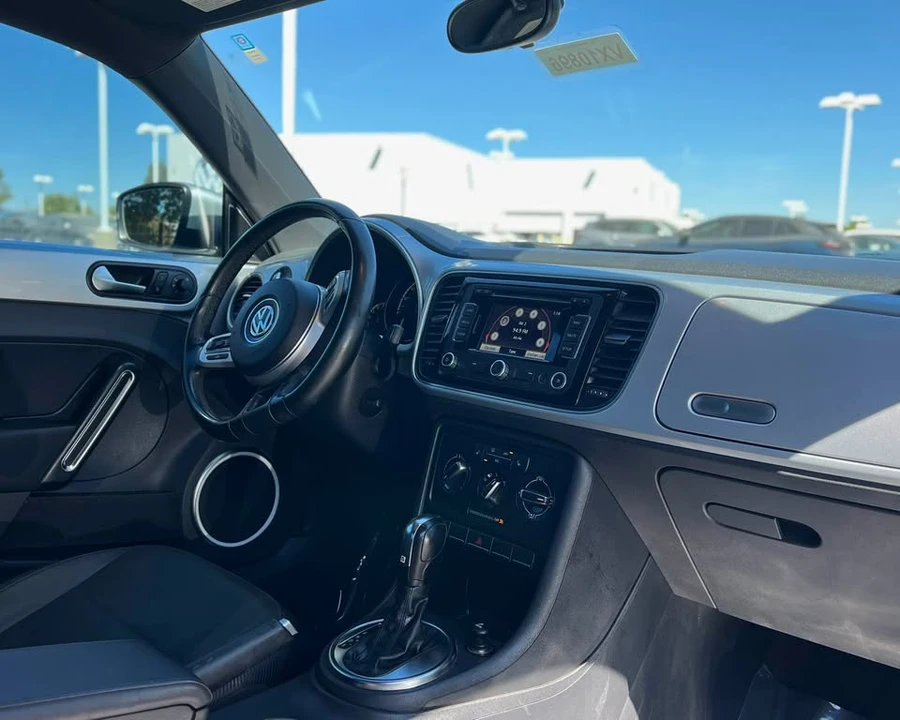 2014 Volkswagen A5 Beetle - Image 8 of 13