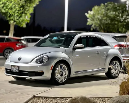 2014 Volkswagen Beetle 2.5L Fender Edition Hatchback 2D