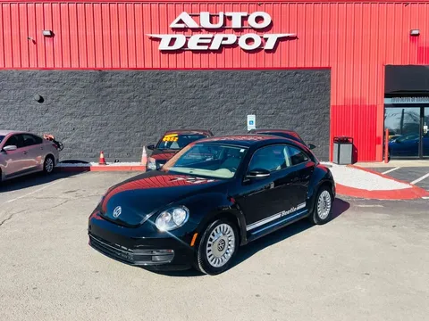 2014 Volkswagen Beetle 2.5L Hatchback 2D
