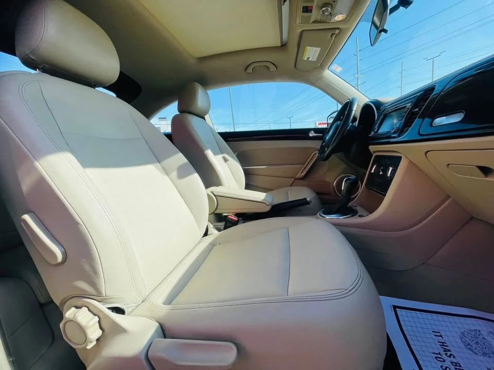 2014 Volkswagen A5 Beetle - Image 10 of 13
