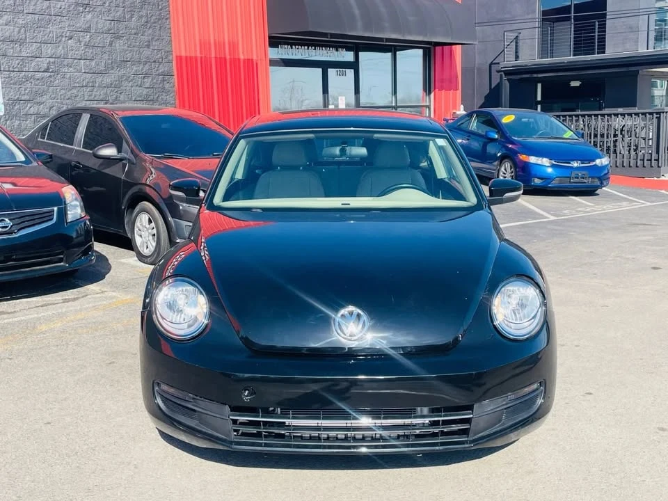 2014 Volkswagen A5 Beetle - Image 2 of 13