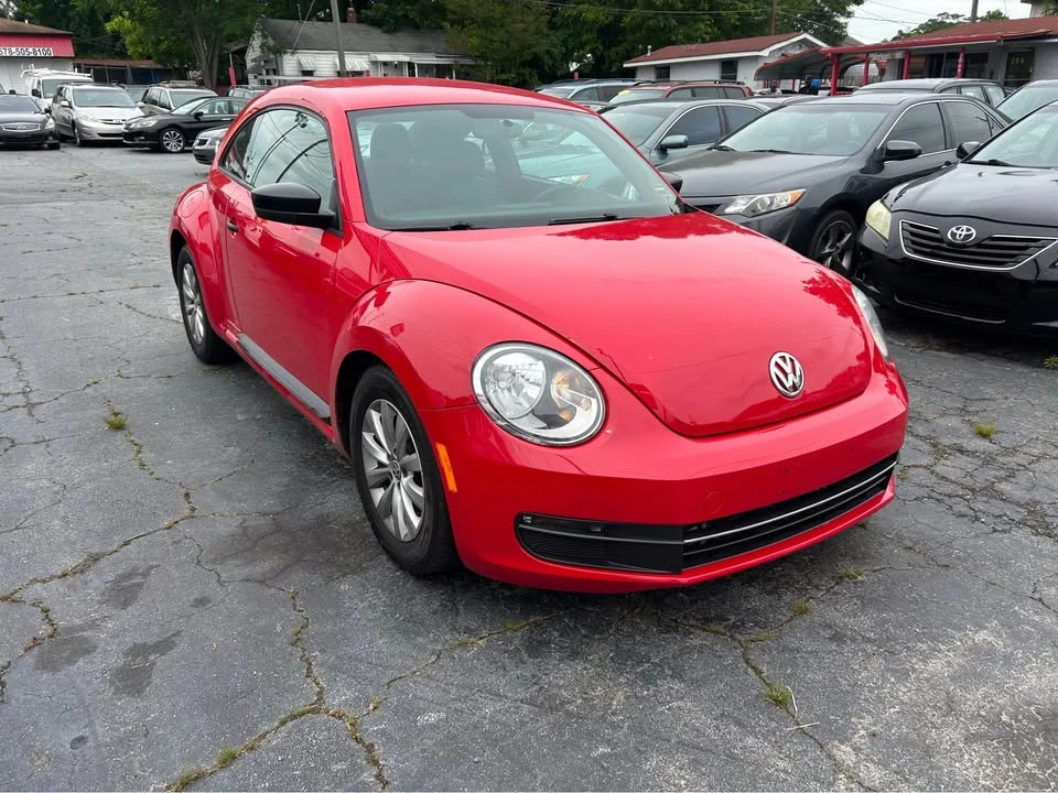 2014 Volkswagen A5 Beetle - Image 2 of 14