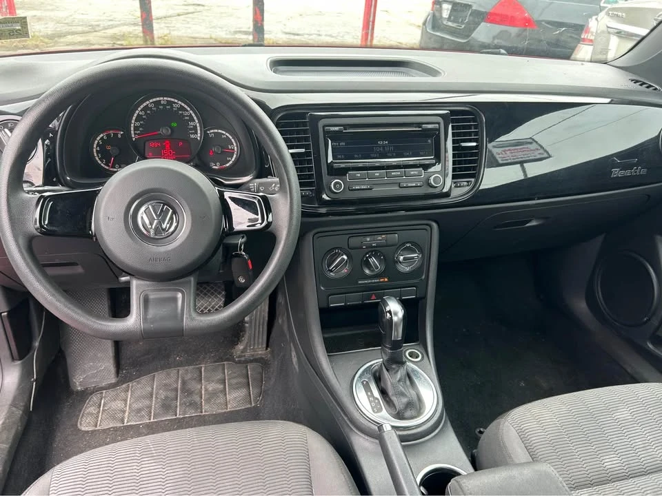 2014 Volkswagen A5 Beetle - Image 6 of 14