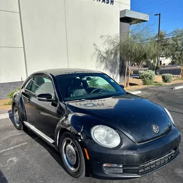 2014 Volkswagen Beetle 2.5L Hatchback 2D