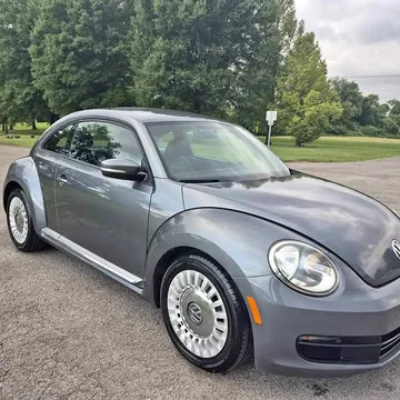2014 Volkswagen Beetle 2.5L Hatchback 2D