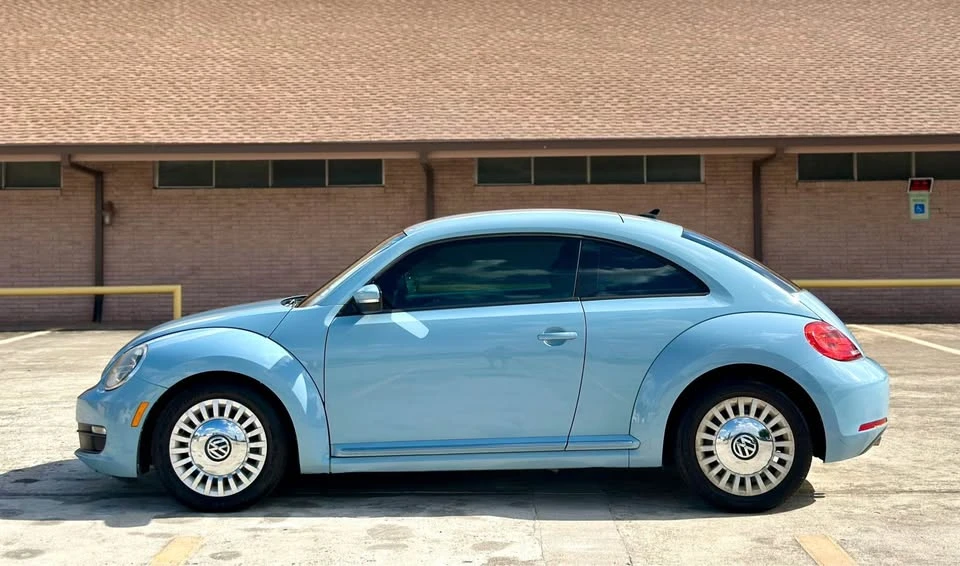 2014 Volkswagen A5 Beetle - Image 8 of 20