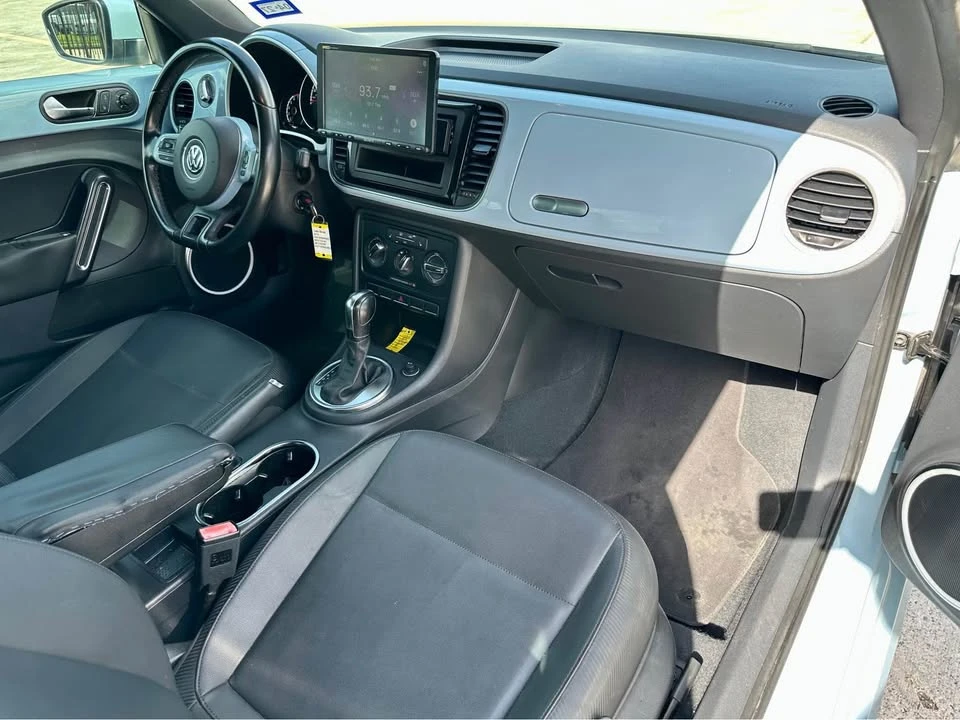 2014 Volkswagen A5 Beetle - Image 14 of 20