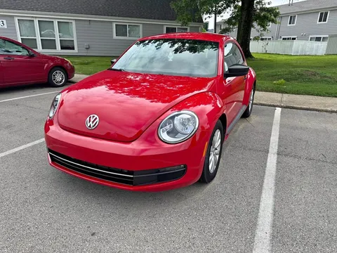 2014 Volkswagen Beetle 2.5L Hatchback 2D