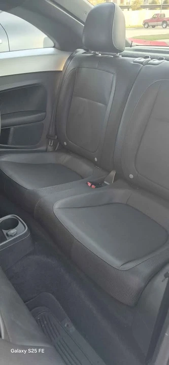 2014 Volkswagen A5 Beetle - Image 6 of 9