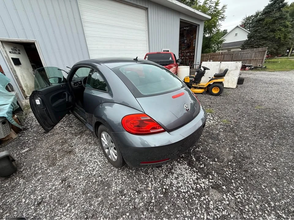 2014 Volkswagen A5 Beetle - Image 10 of 10
