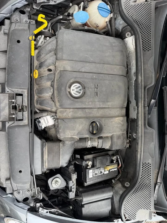 2014 Volkswagen A5 Beetle - Image 5 of 10