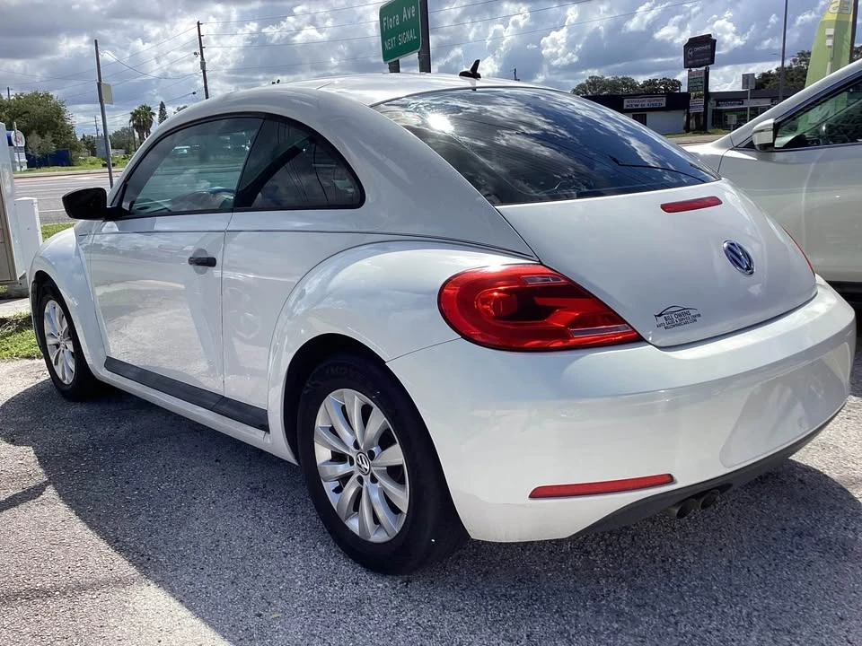 2014 Volkswagen A5 Beetle - Image 8 of 10