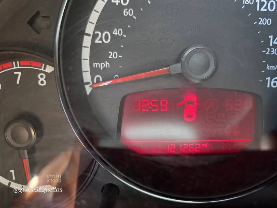 2014 Volkswagen A5 Beetle - Image 13 of 15