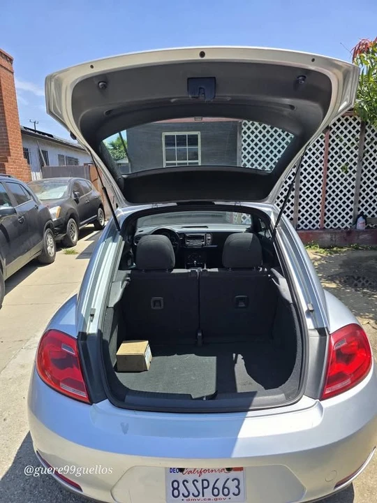 2014 Volkswagen A5 Beetle - Image 6 of 15