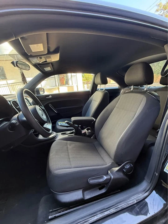 2014 Volkswagen A5 Beetle - Image 7 of 12