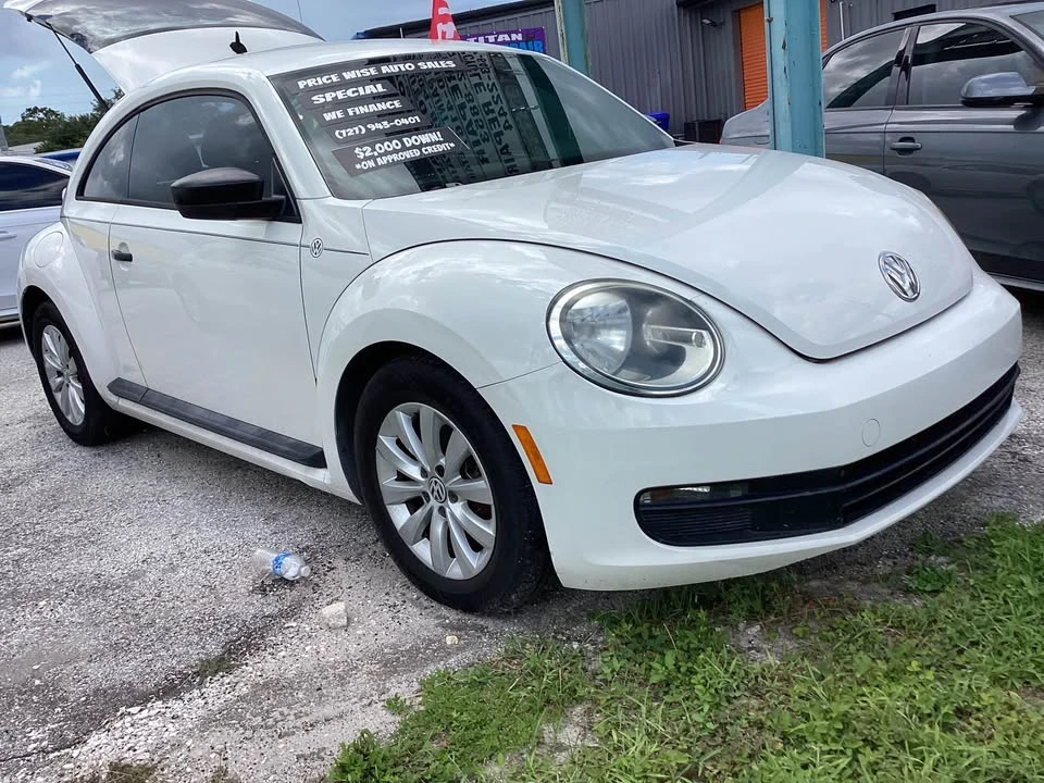 2014 Volkswagen A5 Beetle - Image 2 of 7