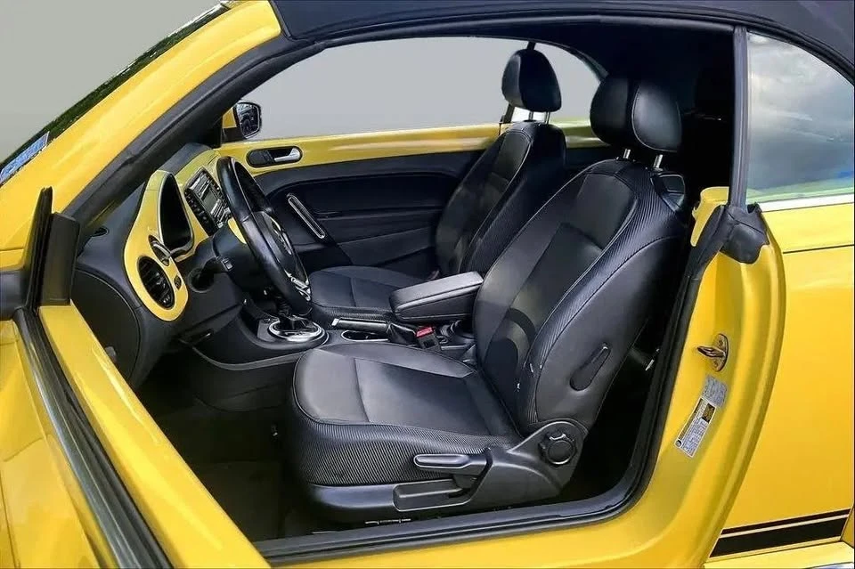 2014 Volkswagen A5 Beetle - Image 9 of 20