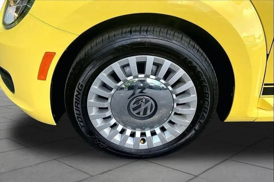 2014 Volkswagen A5 Beetle - Image 11 of 20