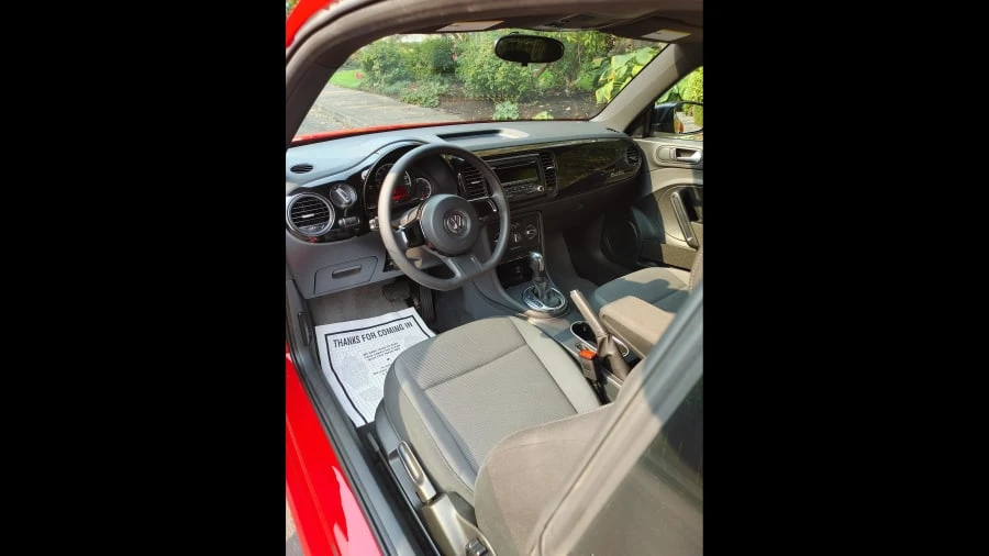 2014 Volkswagen A5 Beetle - Image 4 of 10