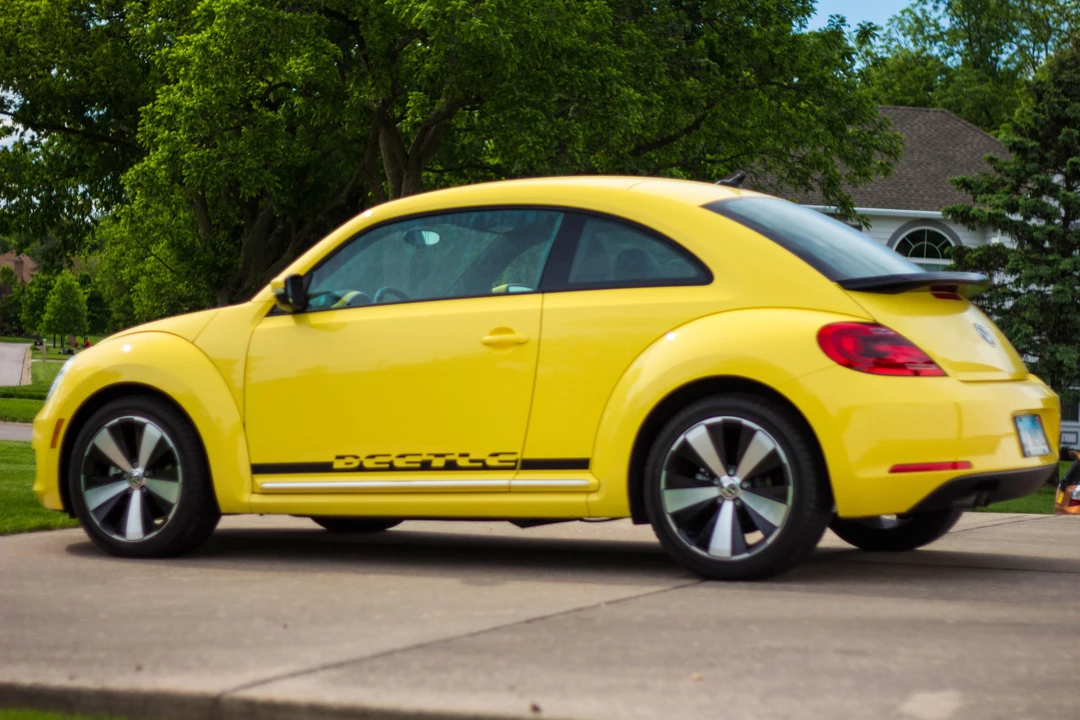 2014 Volkswagen A5 Beetle - Image 12 of 31
