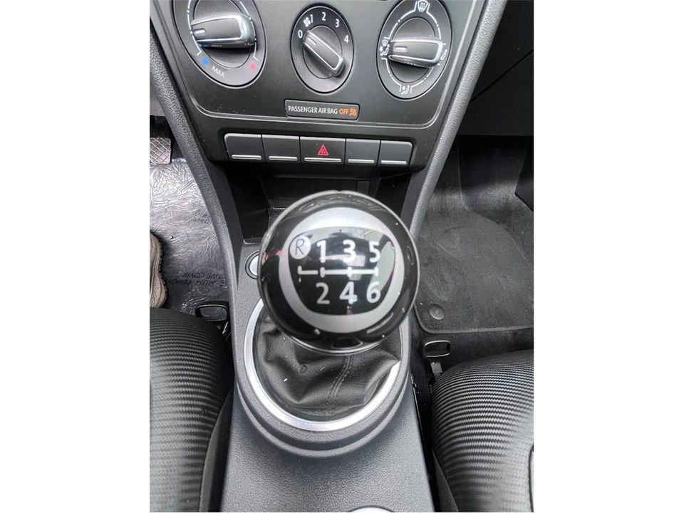 2014 Volkswagen A5 Beetle - Image 25 of 30