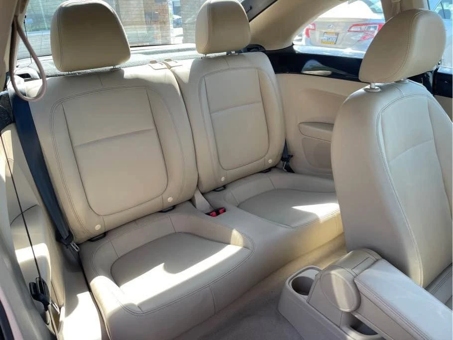 2014 Volkswagen A5 Beetle - Image 11 of 20