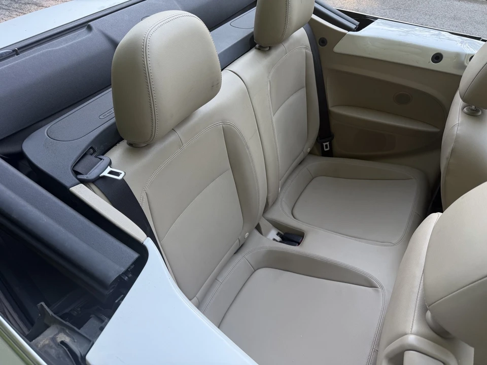 2014 Volkswagen A5 Beetle - Image 19 of 24