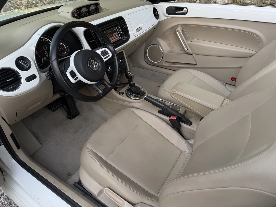 2014 Volkswagen A5 Beetle - Image 13 of 24