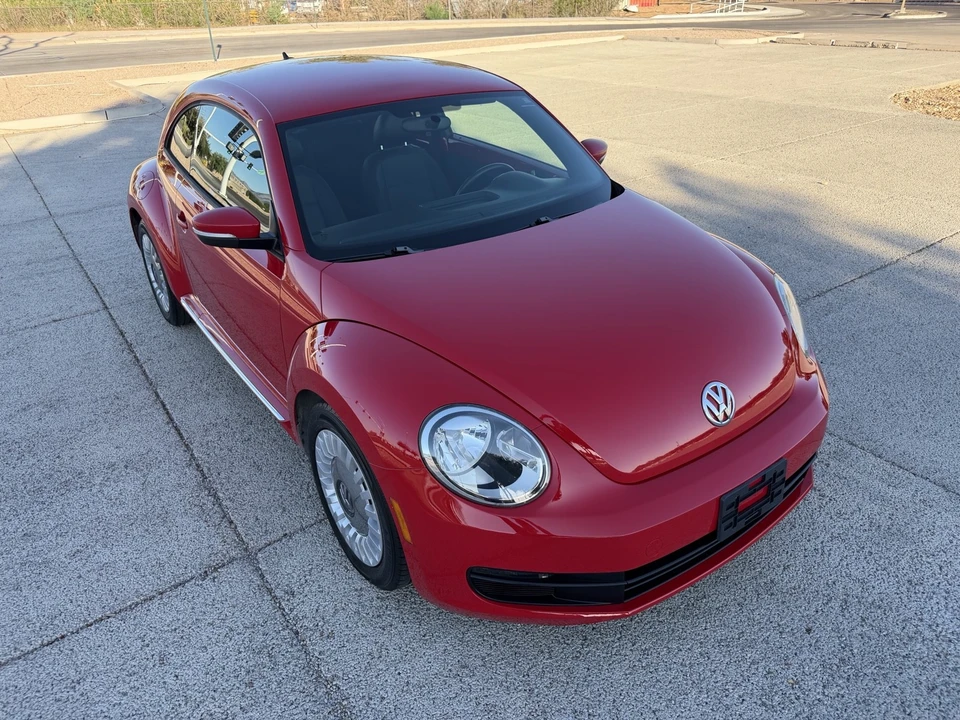 2014 Volkswagen A5 Beetle - Image 2 of 29