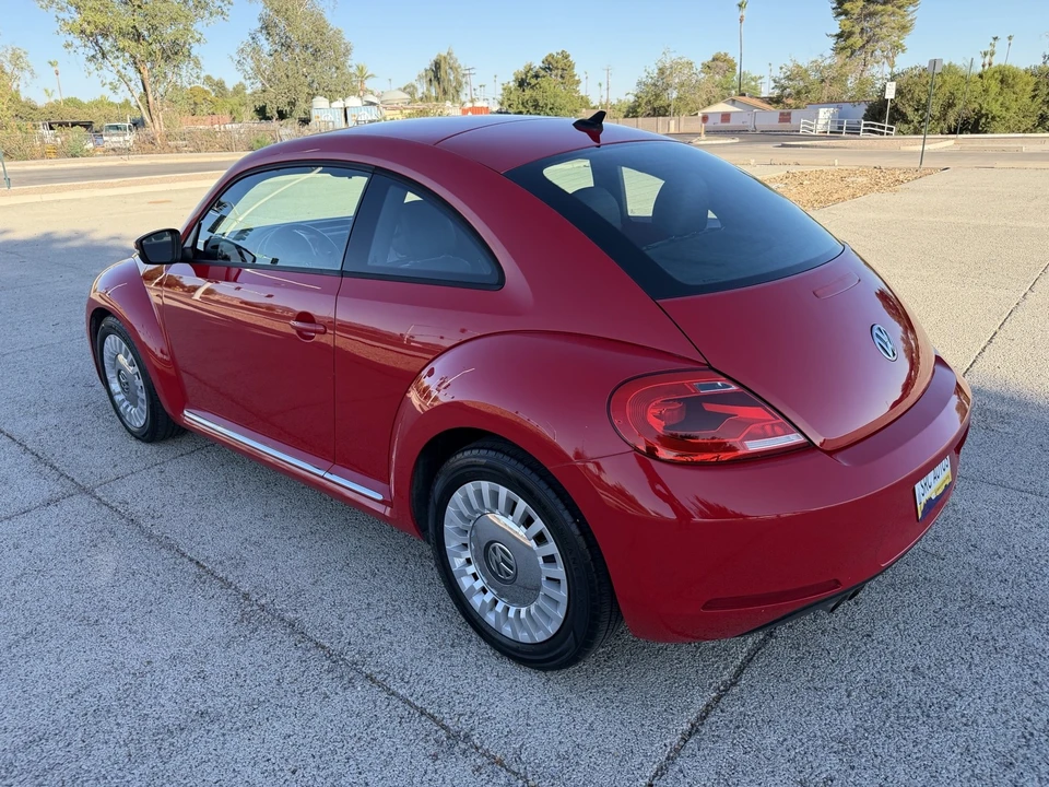 2014 Volkswagen A5 Beetle - Image 10 of 29
