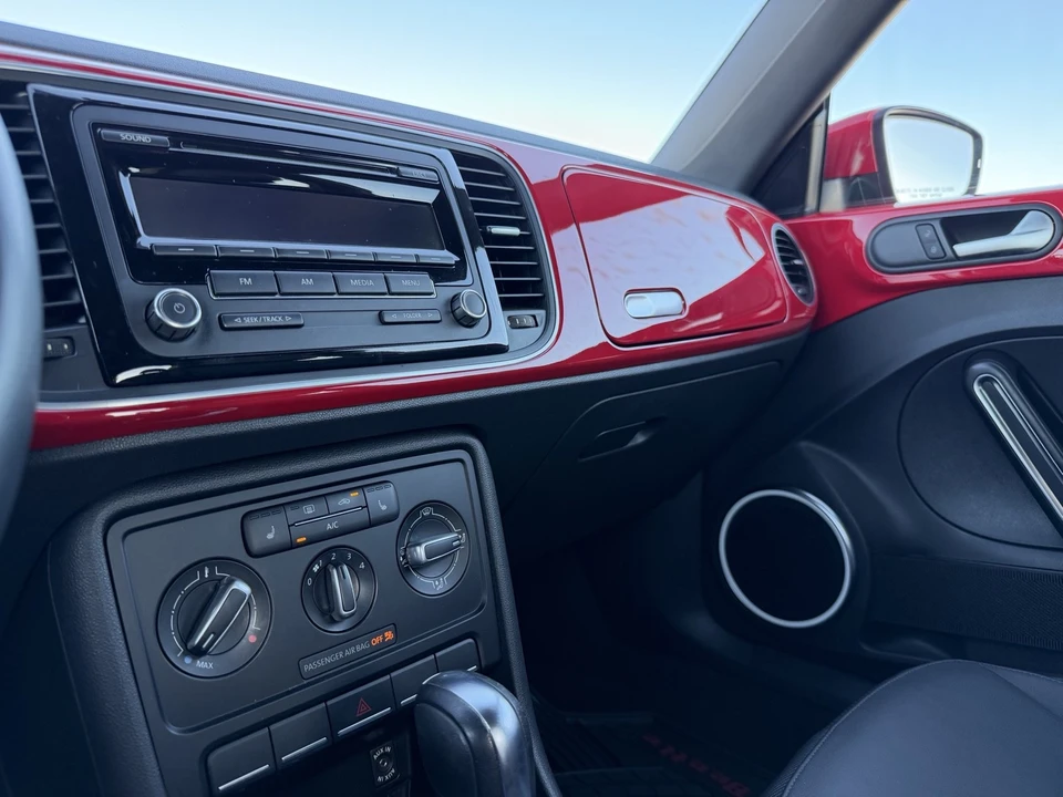 2014 Volkswagen A5 Beetle - Image 23 of 29