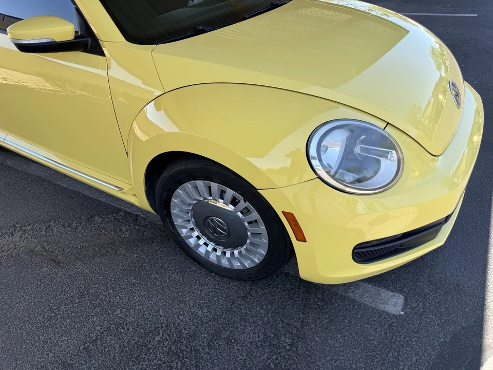 2014 Volkswagen A5 Beetle - Image 5 of 27