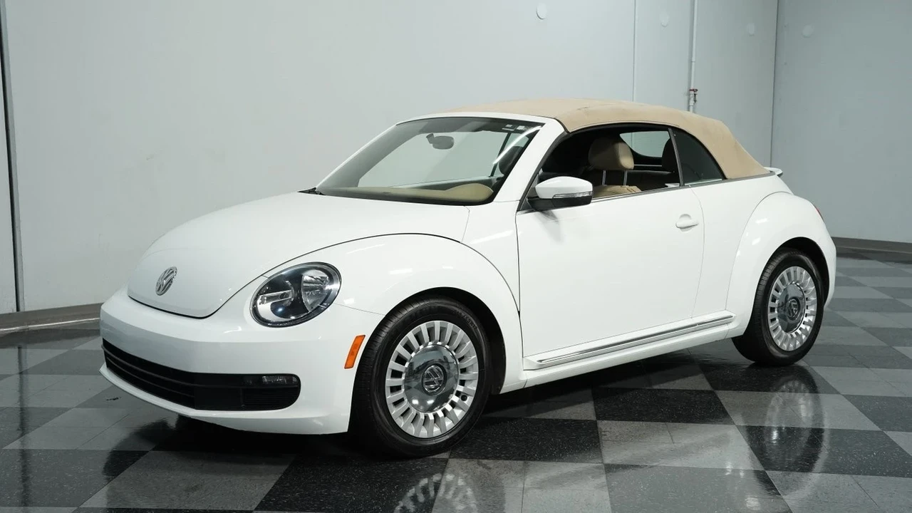 2014 Volkswagen A5 Beetle - Image 7 of 21