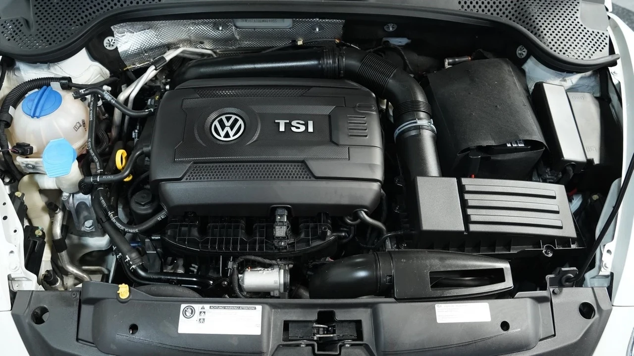 2014 Volkswagen A5 Beetle - Image 4 of 21
