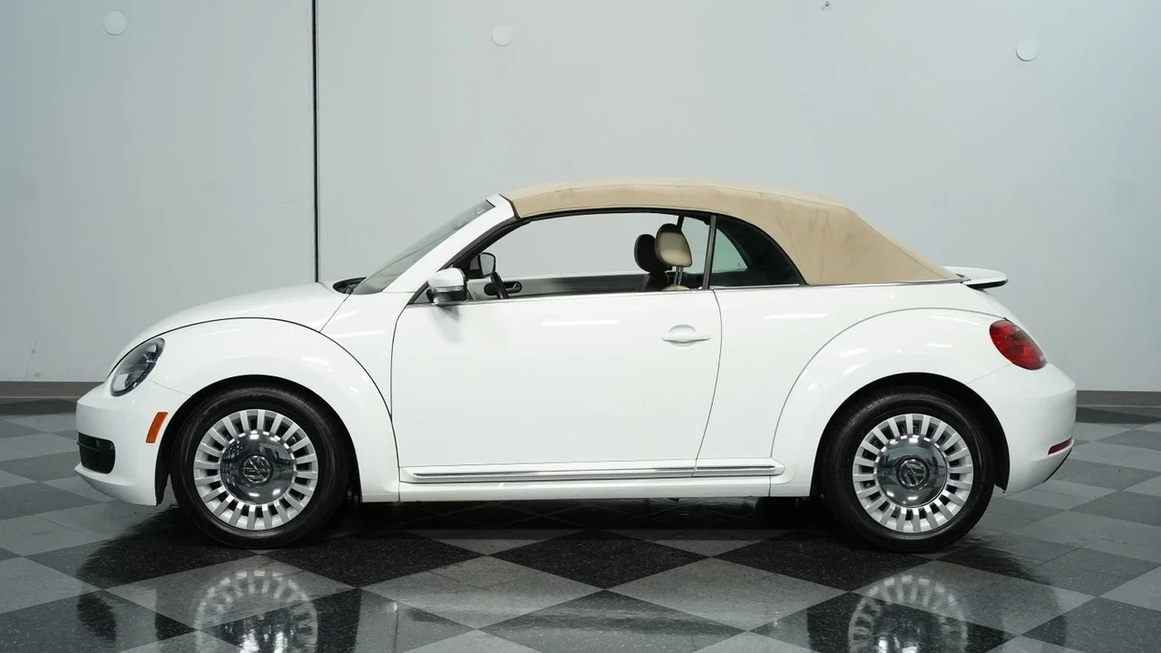 2014 Volkswagen A5 Beetle - Image 3 of 21