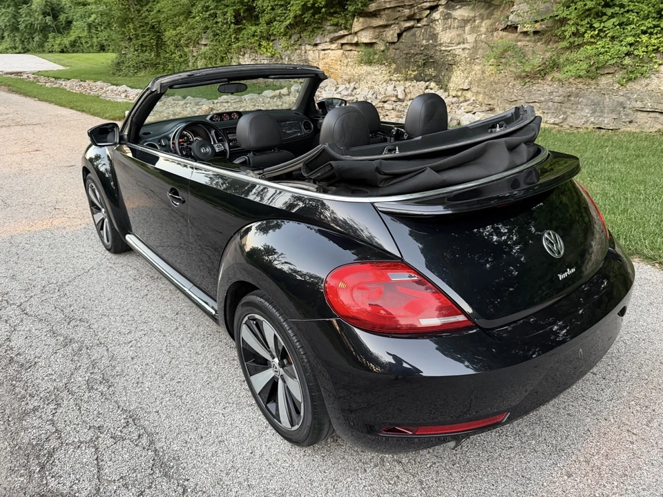 2014 Volkswagen A5 Beetle - Image 4 of 26