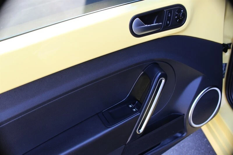 2014 Volkswagen A5 Beetle - Image 11 of 18