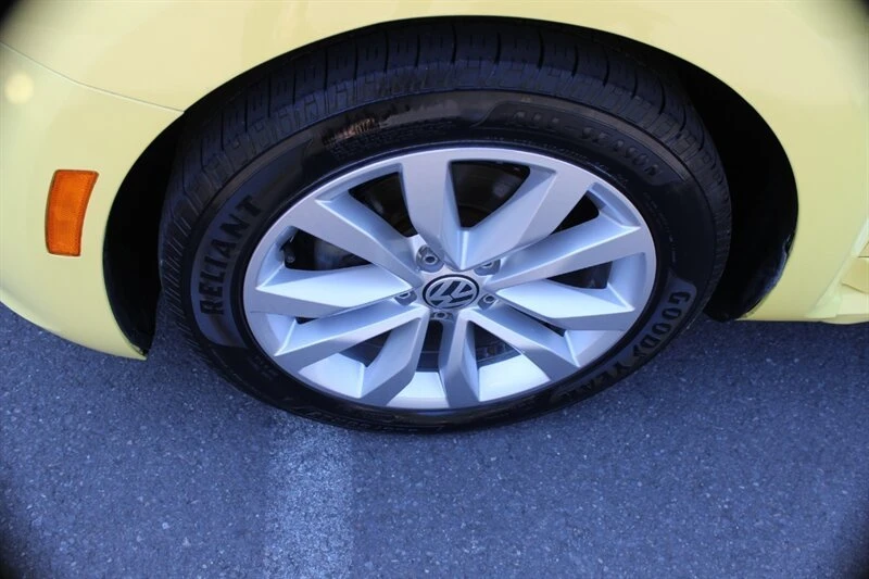 2014 Volkswagen A5 Beetle - Image 18 of 18