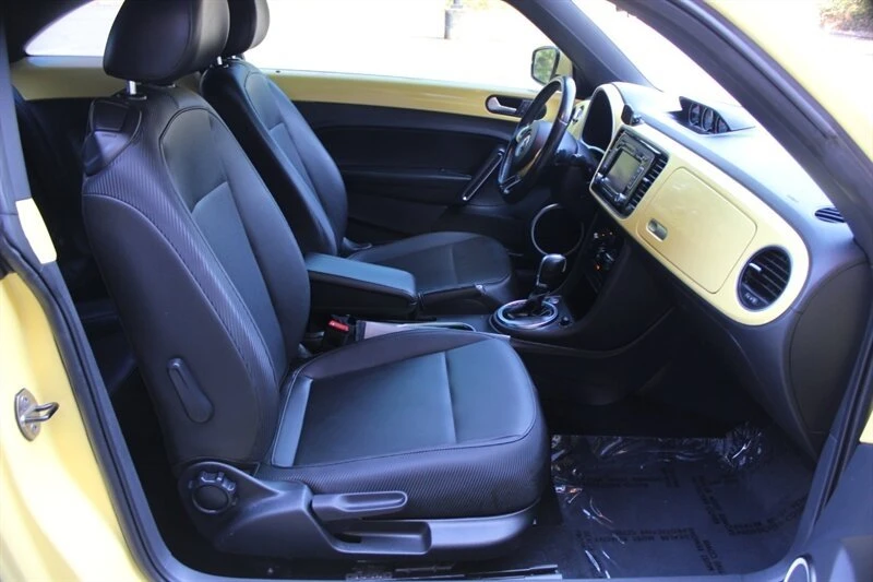 2014 Volkswagen A5 Beetle - Image 17 of 18