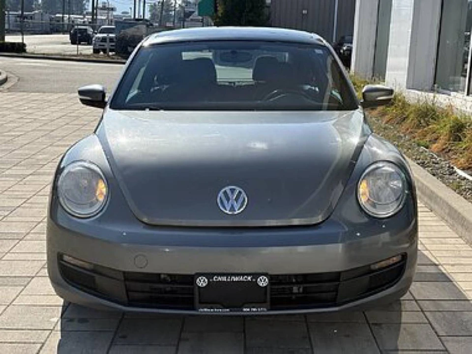 2014 Volkswagen A5 Beetle - Image 2 of 14