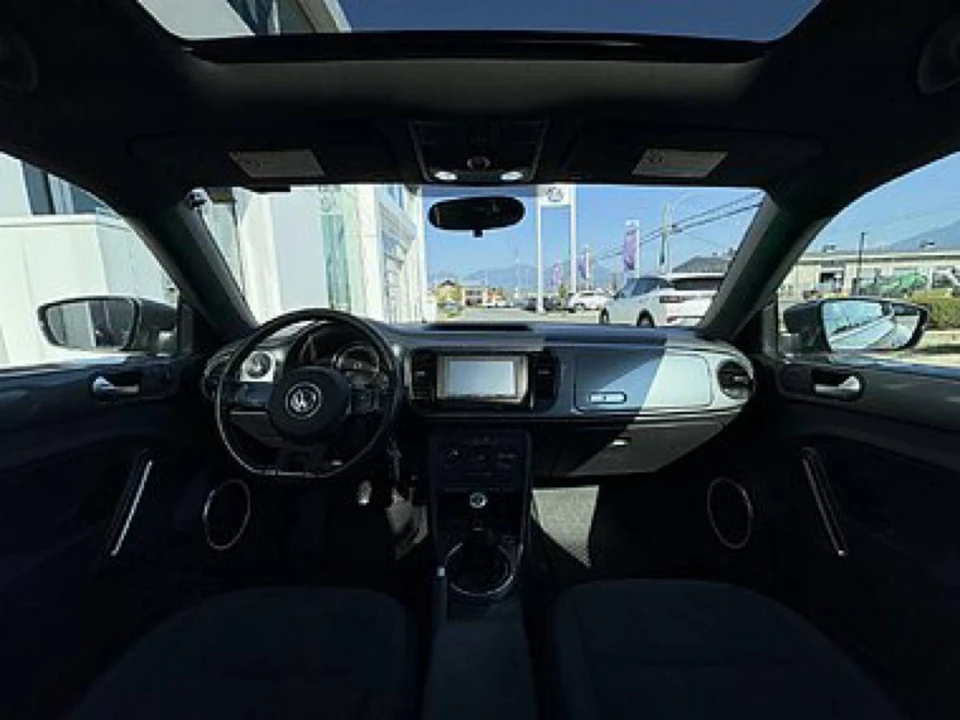 2014 Volkswagen A5 Beetle - Image 11 of 14