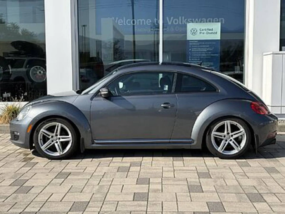 2014 Volkswagen A5 Beetle - Image 8 of 14