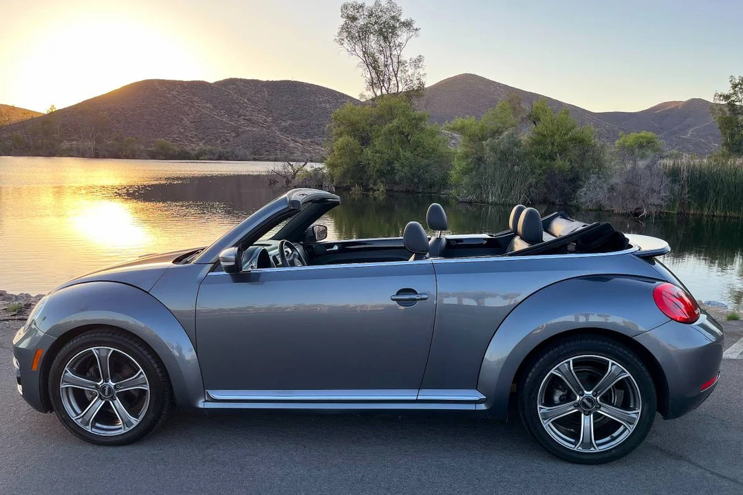 2014 Volkswagen A5 Beetle - Image 2 of 7