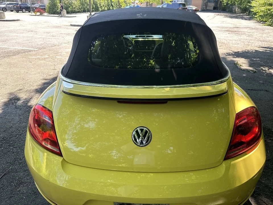 2014 Volkswagen A5 Beetle - Image 8 of 17