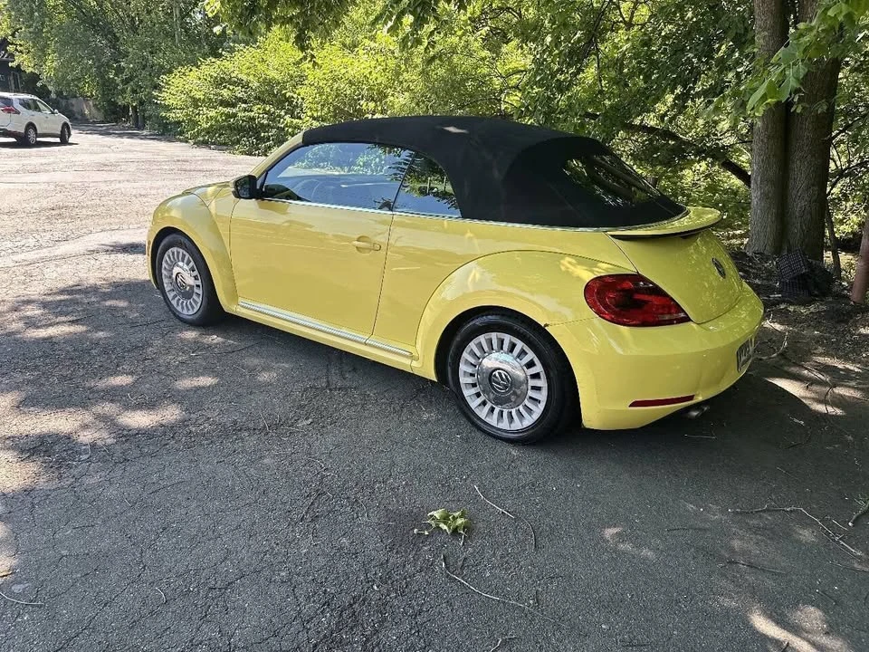 2014 Volkswagen A5 Beetle - Image 7 of 17