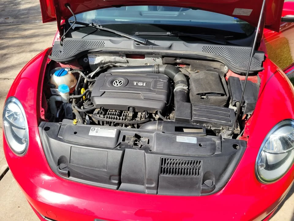 2014 Volkswagen A5 Beetle - Image 17 of 20